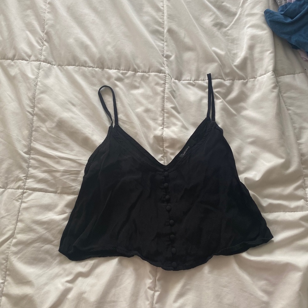 Black cropped tank